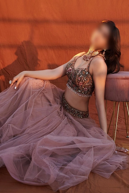 celebrity escorts in New Friends Colony